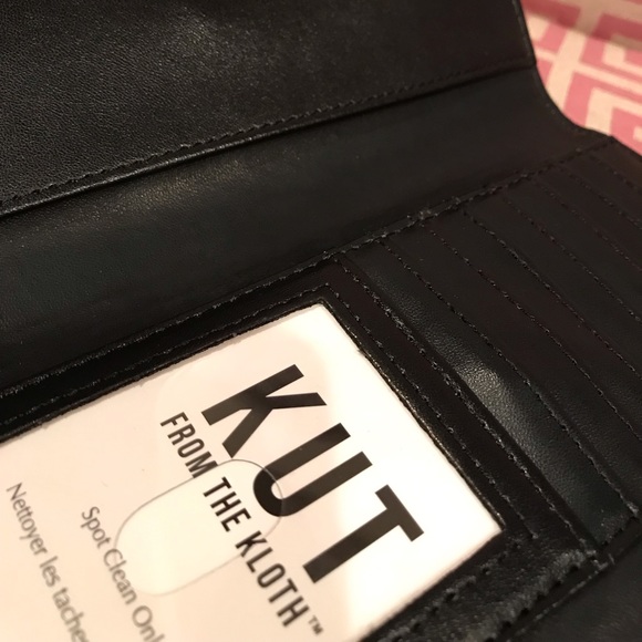 Slim Striped Wallet by Kut from the Kloth - Picture 4 of 7